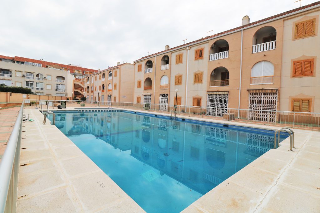 First Floor Apartment Torrevieja