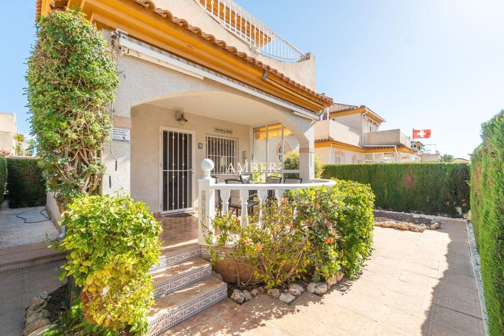 Beautiful and sunny villa, Playa Flamenca